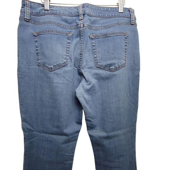 St. John's Bay Light Wash Straight Leg Whisker Faded Jeans Size 12 Petite - Picture 5 of 10